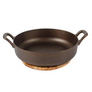 Bloomhouse Natural Bronze Finish 13-Inch Round Cast Iron Everyday Pan – Dual Handles & Olive Wood Trivet, Oven, Stovetop & Campfire Safe