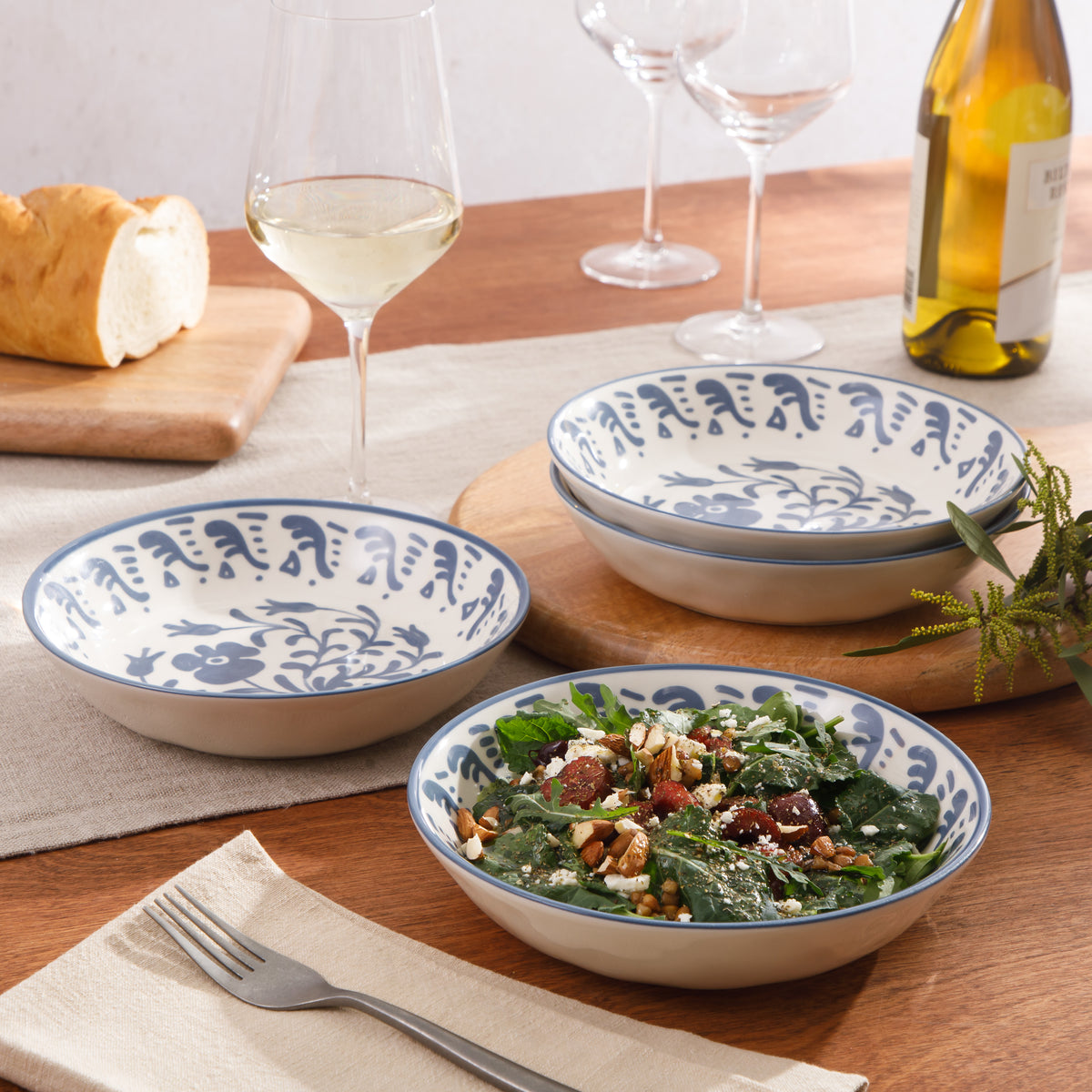 4-Piece 8 Inch Pasta Bowl Set - Stoneware - Valencia Flor - Iris Blue