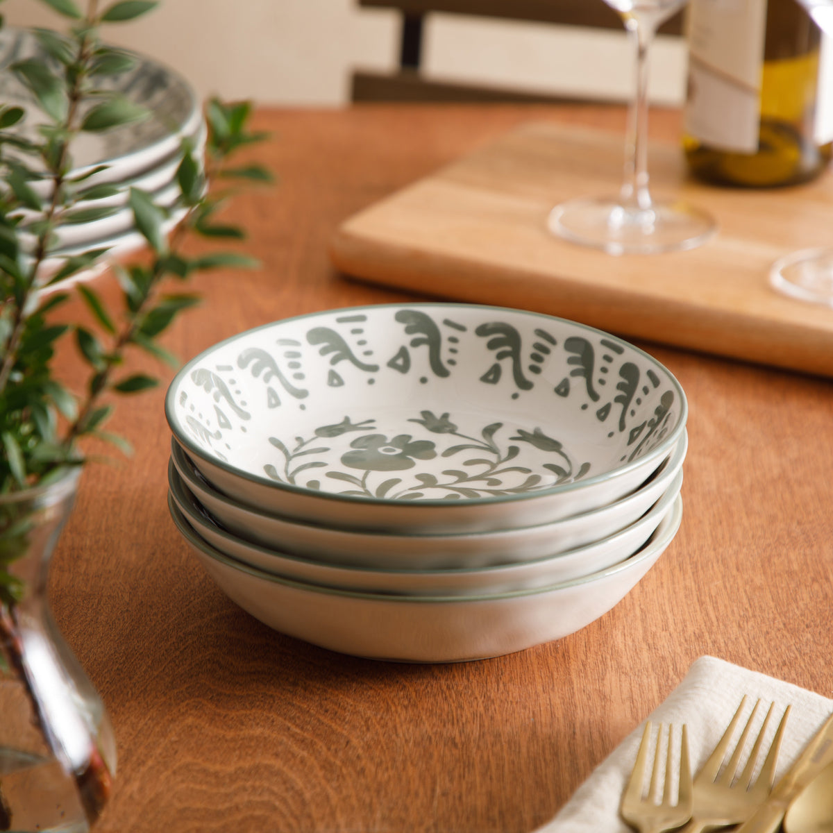 Valencia Flor - 4-Piece 8 Inch Pasta Bowl Set, Fern Green