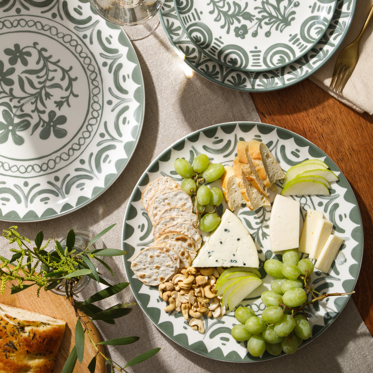 Valencia Flor - 2-Piece 13 Inch Serving Platter Set, Fern Green