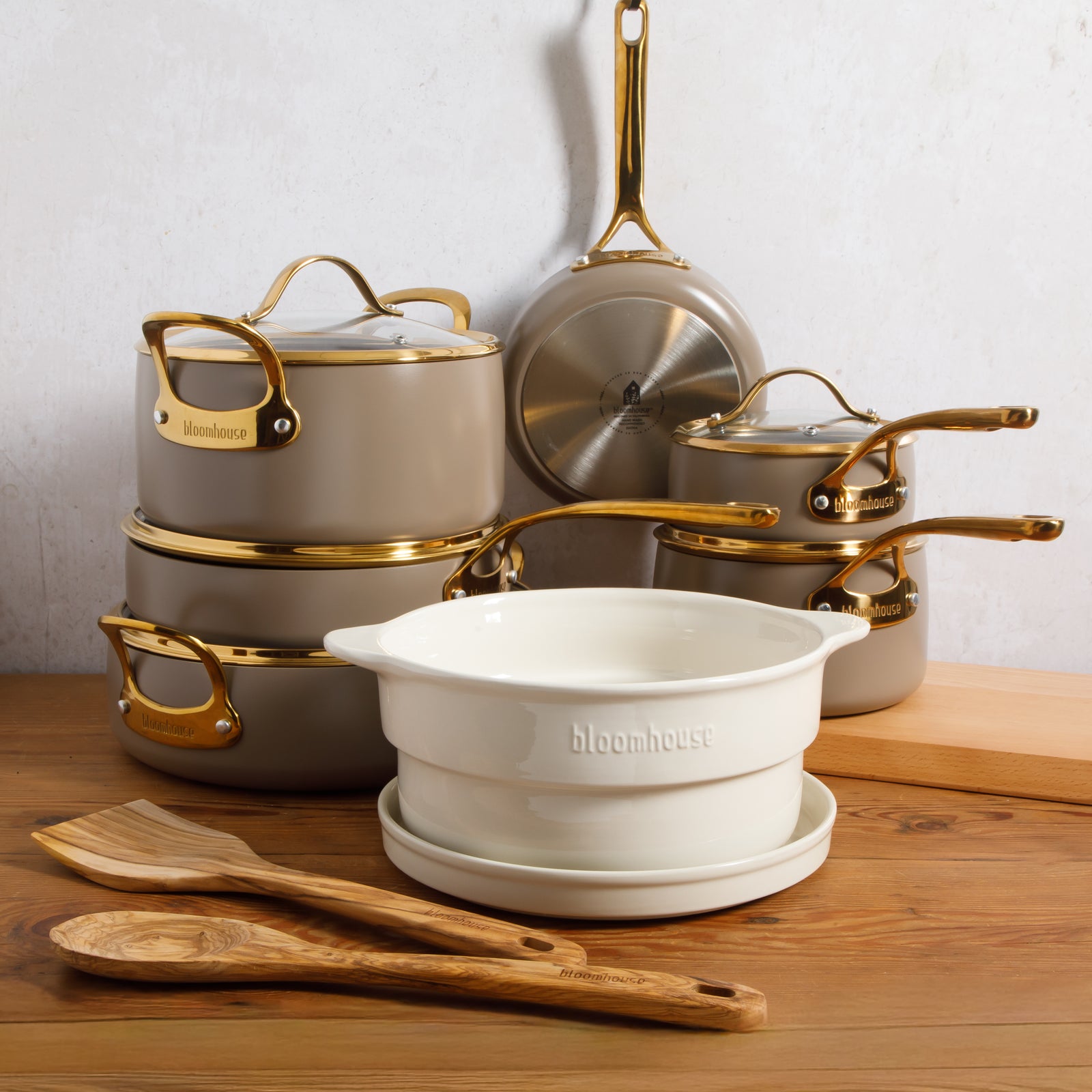 Bloomhouse 15 Piece Pots and Pans Heavy Duty Aluminum Premium PFA Free Ceramic Nonstick Dutch Oven Pot with Lid - Cappuccino Cream with Gold Handle