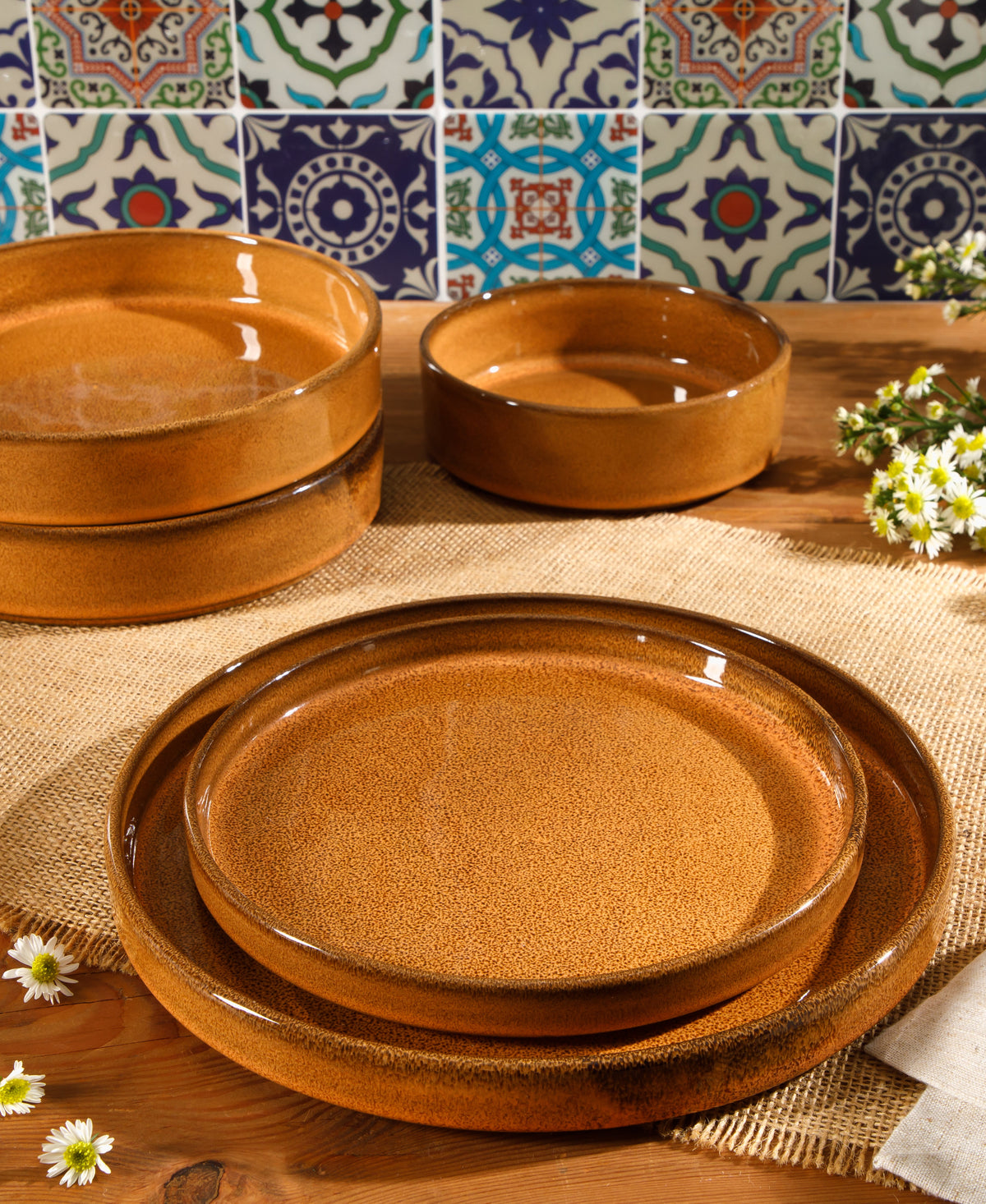 Santorini Mist - 16-Piece Dinnerware Set for 4 - Reactive Glaze Terracotta, Amber