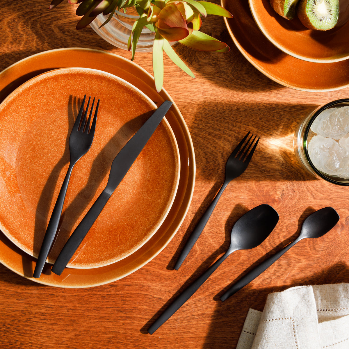 Bloomhouse 20 Piece Stone Washed Flatware 18/10 Stainless Steel Silverware Cutlery Utensil Set With Acacia Wood Caddy