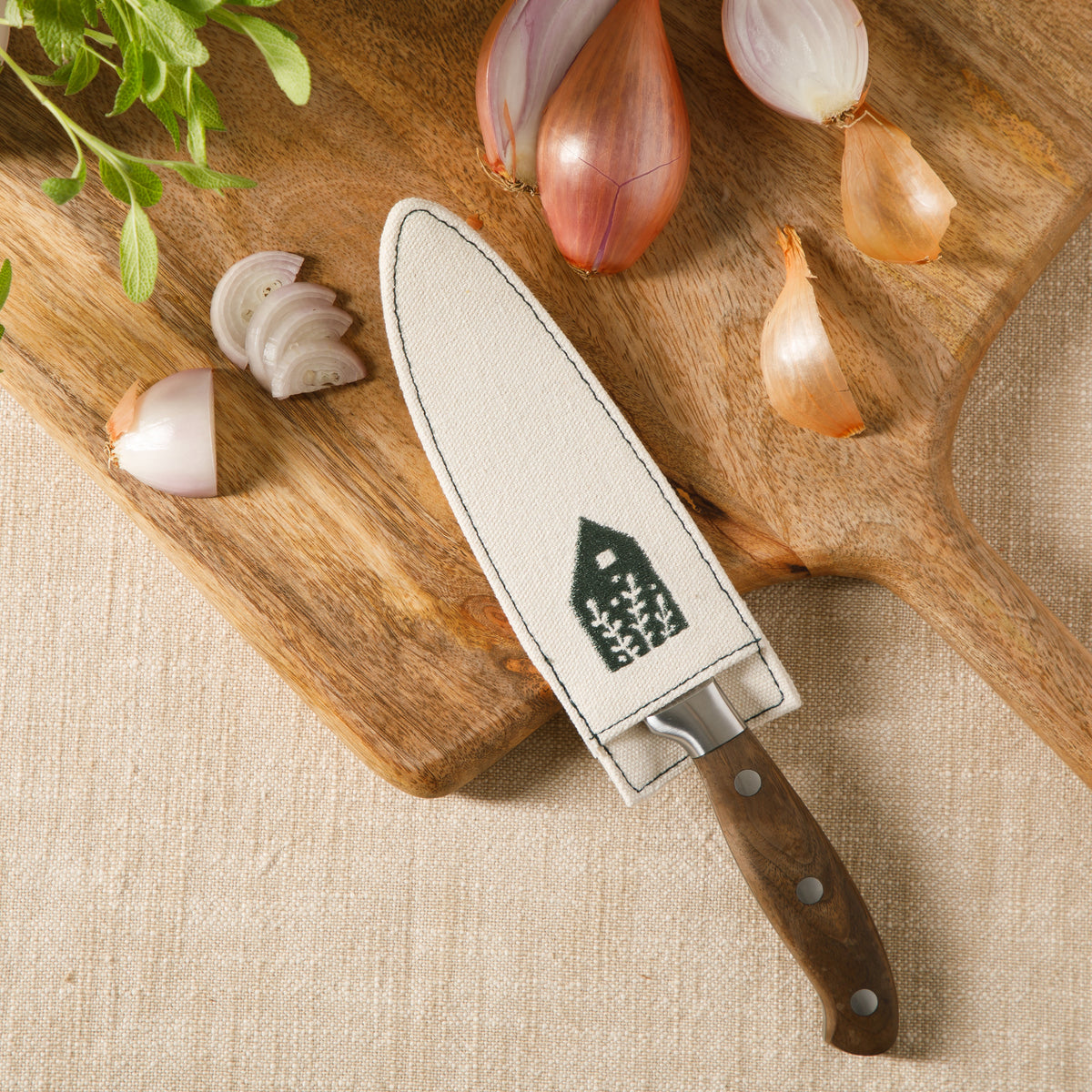 5 Inch Utility Knife - German Steel, Walnut Wood Handle