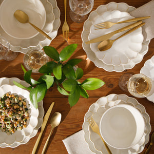 16-Piece Dinnerware Set for 4 - Scallop-Embossed Stoneware - Yuelu Bloom - Jasmine White