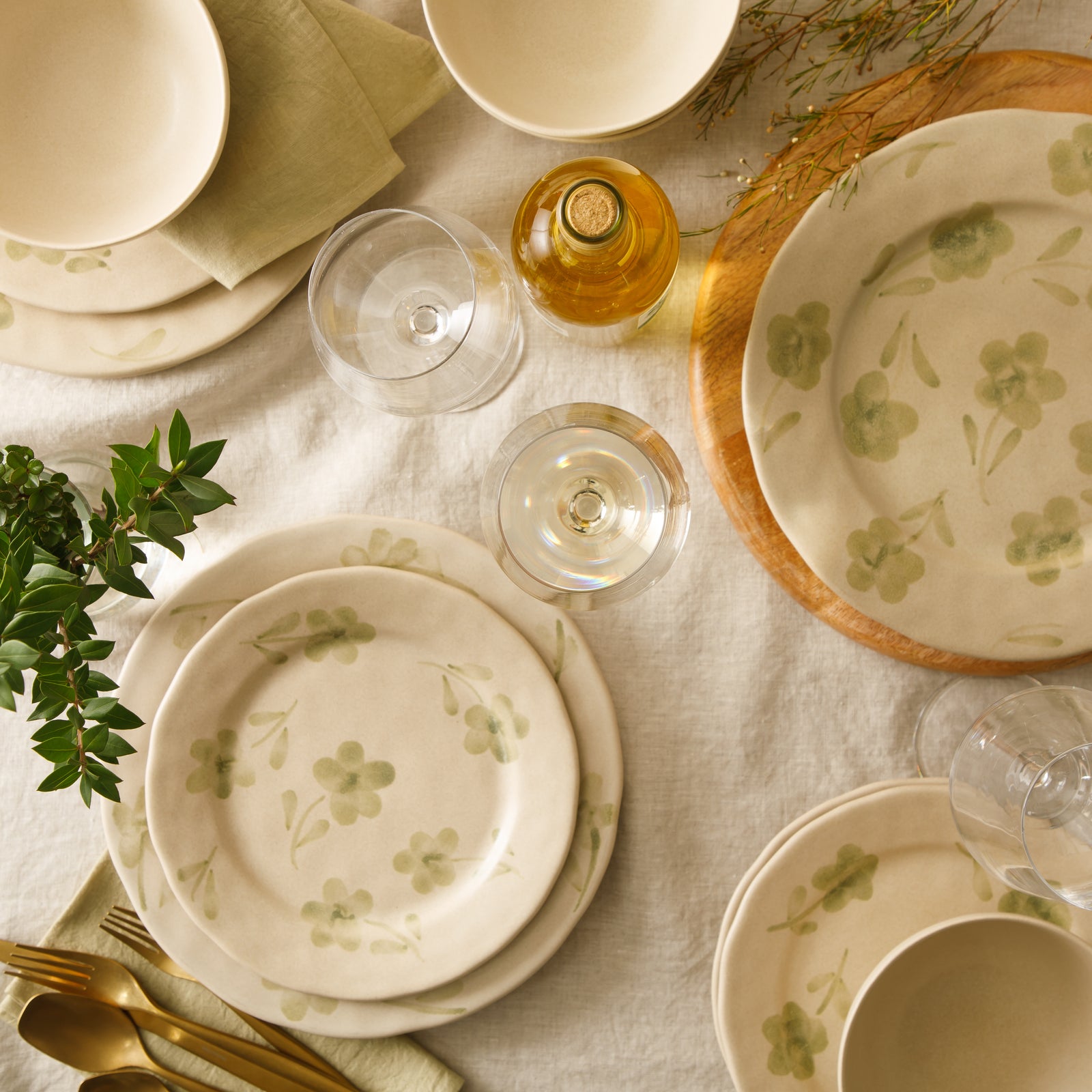 Bloomhouse - 2 Time Oprah's Favorite Things - Made in Portugal Hand Painted Dinnerware Set - Porto Petals 12 Piece (Service for 4) Floral Plates and Bowls Set - Green Orchid