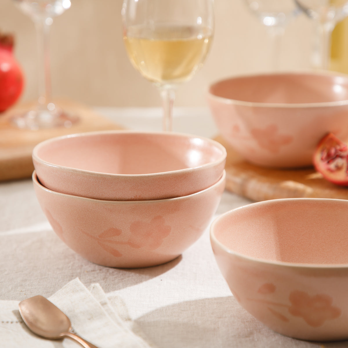 4-Piece 6.4 Inch Cereal Bowl Set - Hand-Painted Portuguese Stoneware - Porto Petals - Blush Pink