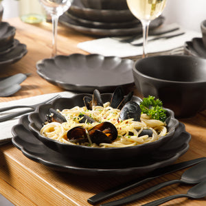 Yuelu Bloom - 16-Piece Dinnerware Set for 4 - Scallop-Embossed Stoneware