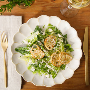 Yuelu Bloom - 4-Piece 10.75 Inch Dinner Plate Set - Scallop-Embossed Stoneware