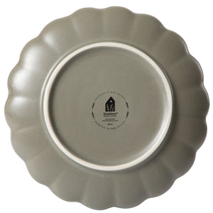 Yuelu Bloom - 4-Piece 10.75 Inch Dinner Plate Set - Scallop-Embossed Stoneware