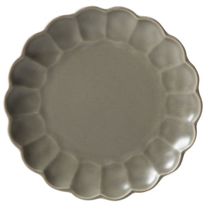 Yuelu Bloom - 4-Piece 10.75 Inch Dinner Plate Set - Scallop-Embossed Stoneware